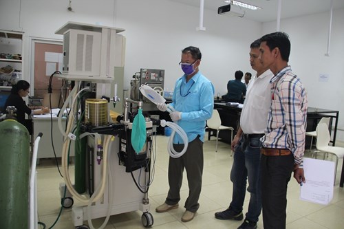 Ngin_Touch_Exam_Anesthesia