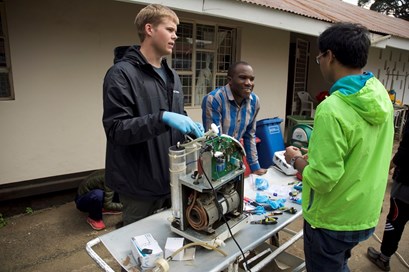 Jack_Faiaz_Sharif_working_Tanzania_2016