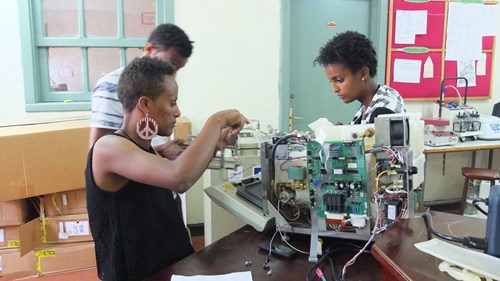Meba_Bethel_Mitiku_Lab_Ethiopia